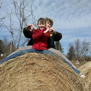 Meet your Posher, Kaya